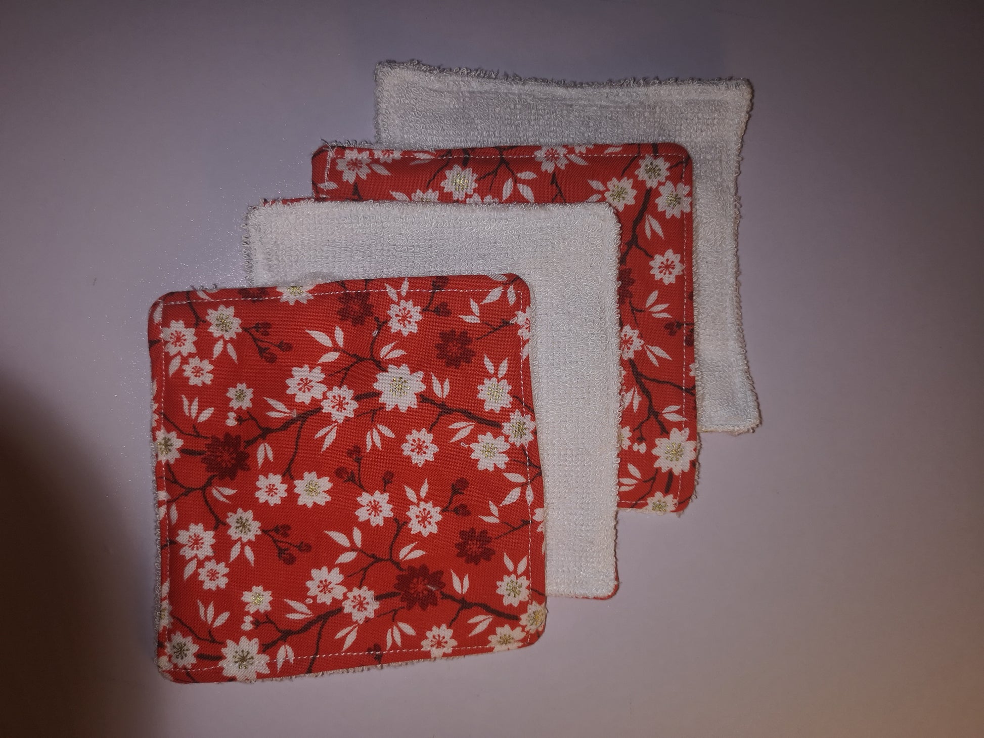 Handmade Fabric Reuseable Eco-Friendly Face Wipes With Bamboo Towelling - Red Oriental Flowers Print